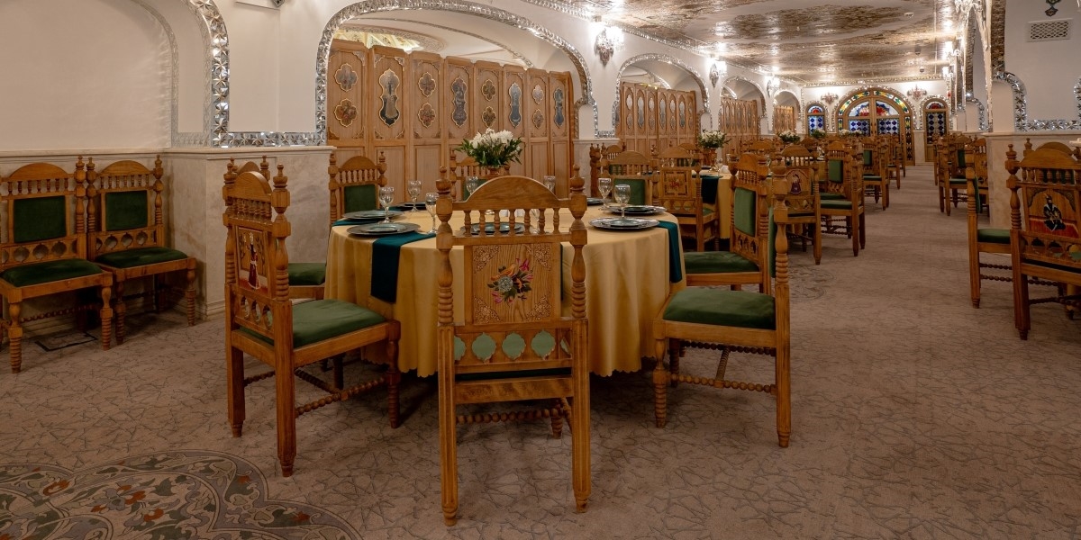 تالار هتل گران میراث رشیدیه